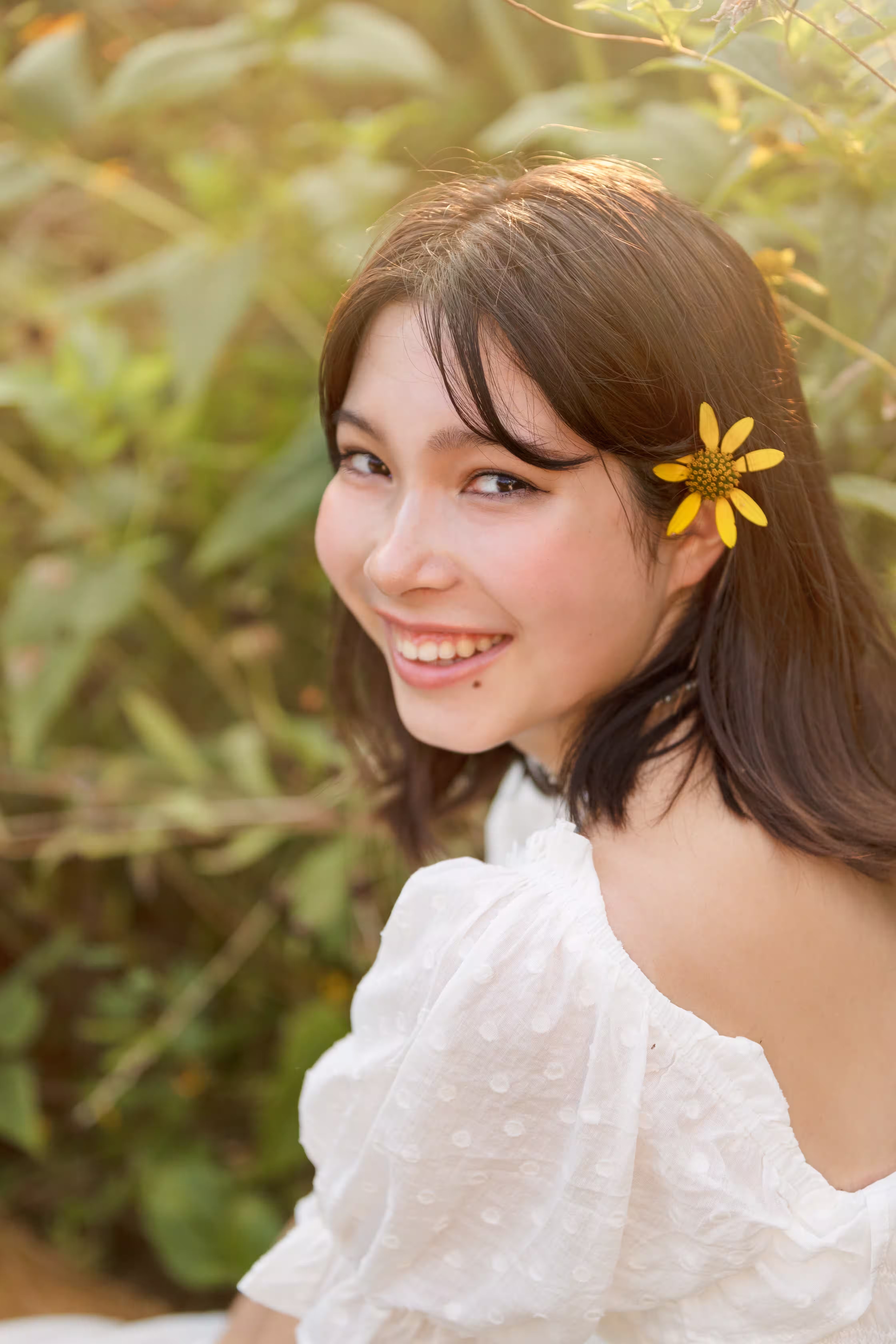 Senior photos Pittsburgh area - natural light senior girl portraits Robin Hill Park